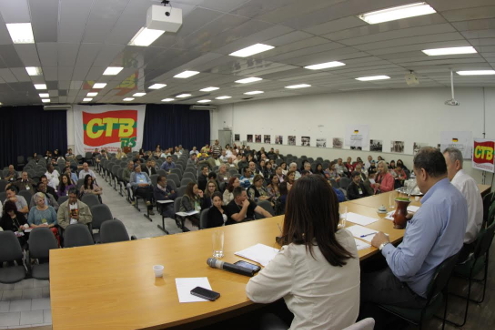 Diretores participam de Plenária Estadual da CTB